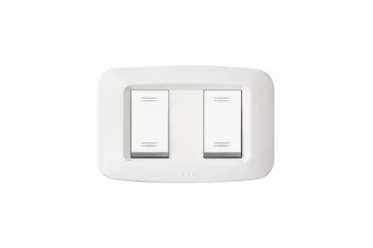 PLAQUE YES 2 TROUS BLANC GLACE
