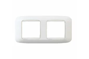 PLAQUE YES 45 CARREE BLANC 2+2 MODULES